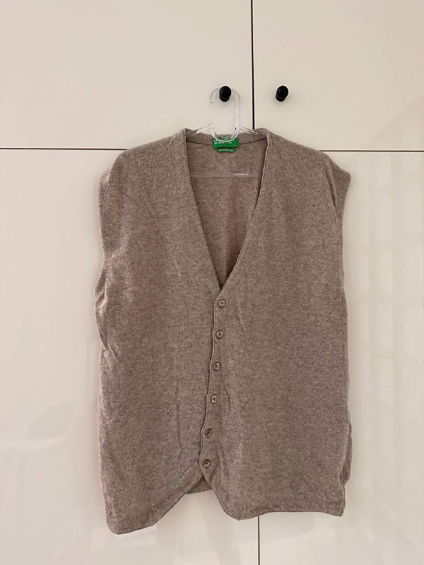 Жилет мужской Benetton шерсть 100%