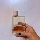 Духи Burberry Her, гантели 4 кг, гантели 2 кг 3