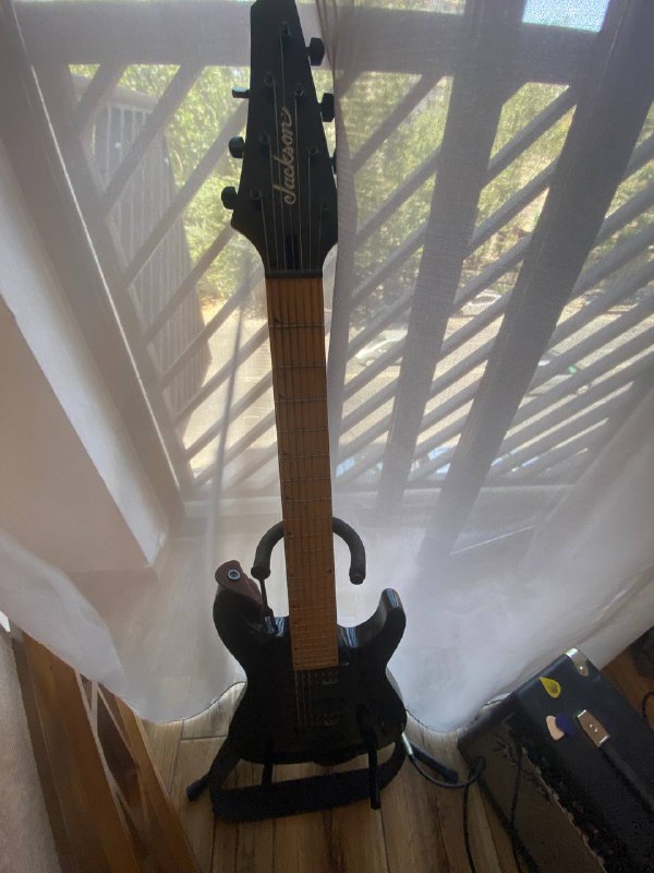 Jackson js22-7 dinky special гитара, комбик Fender, процессор VOX 3