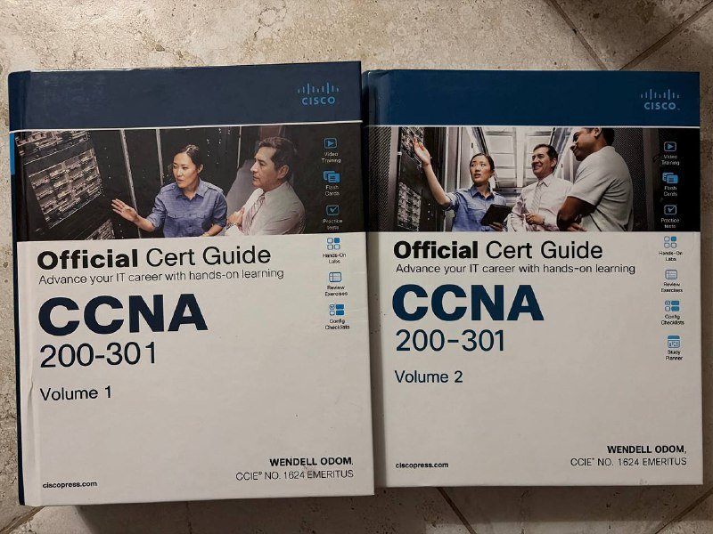 Учебники CCNA 200-301, три книги
