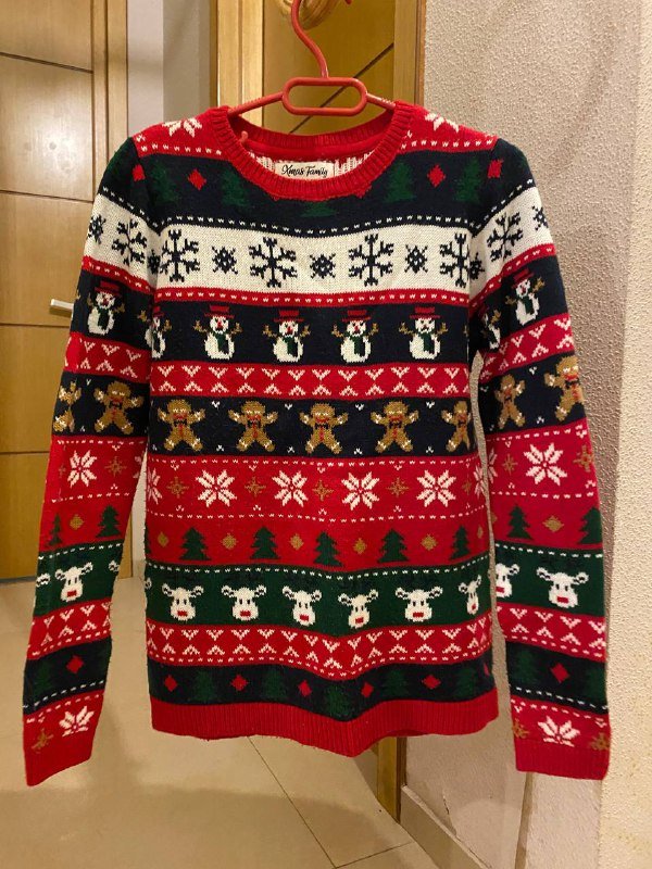 Вязанная жилетка, вязаный топ, рубашка цветочек и желтая в горошек, свитер новогодний, юбки черная и теплая шерстяная 5