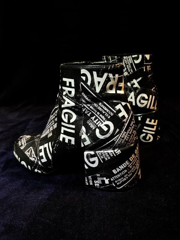 Maison Margiela Fragile Sneakers Size 38 2