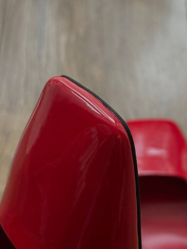 Туфли ZARA из лаковой кожи размер 38 5