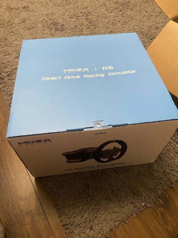 Игровой руль MOZA R5 v2