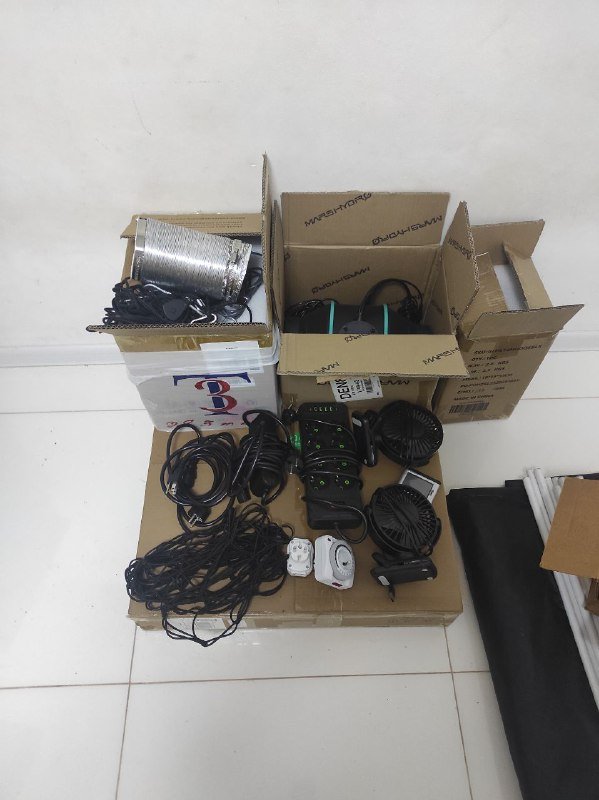 Полный комплект гроубокса с лампой и оборудованием