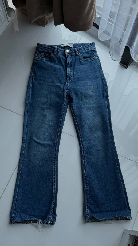Пальто, косуха, босоножки Calvin Klein, куртка, платья, дубленки, сумки 8