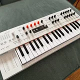 Синтезатор Arturia MiniFreak 2