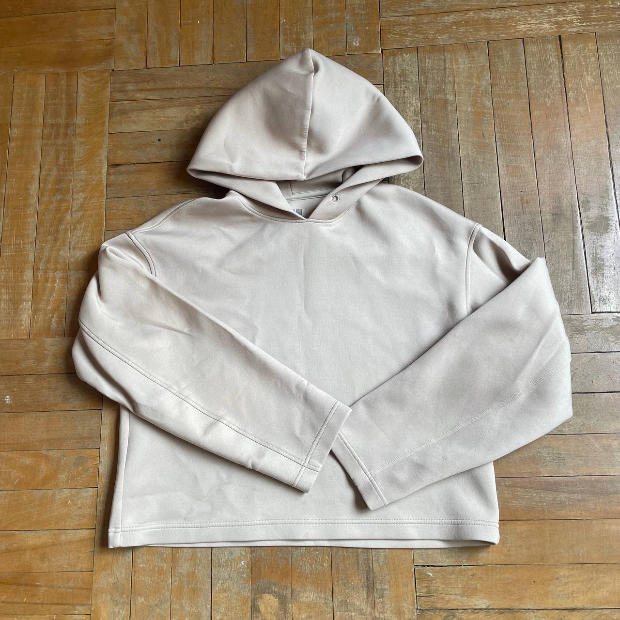 Uniqlo oversize cropped hoodie, size M