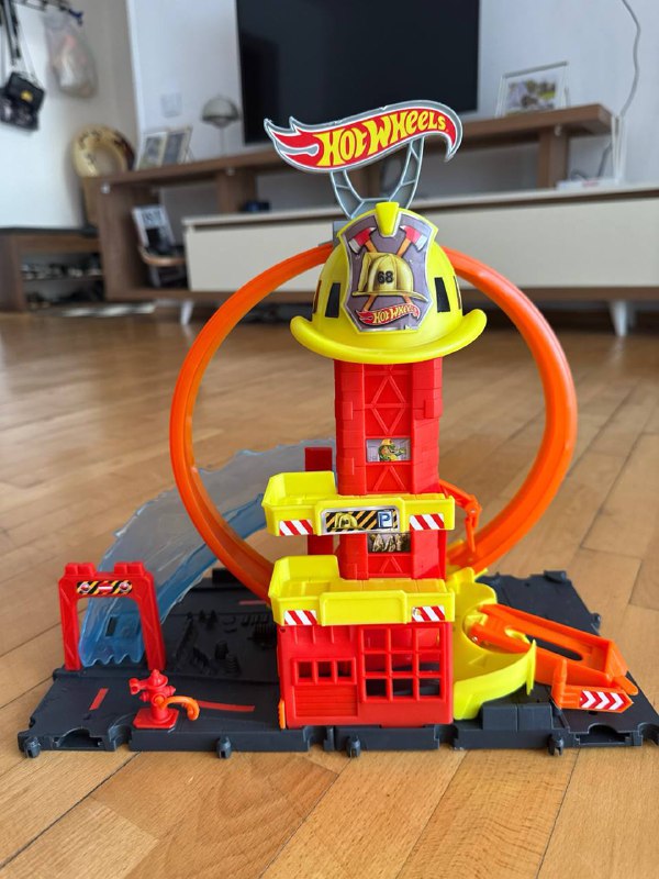 Горка Hot Wheels