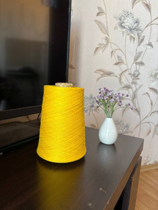 Стоковая бобинная пряжа 3