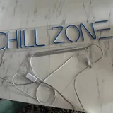 Неоновая вывеска CHILL ZONE 1