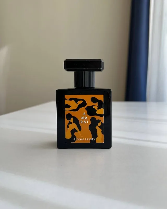 Illegal Honey Amarsi Fragrances