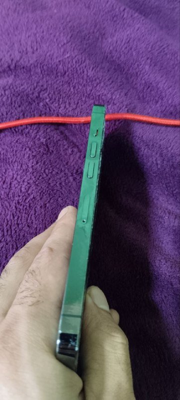 iPhone 13 Pro 256 Гб с поврежденным экраном и корпусом 6