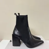 Aldo boots 5