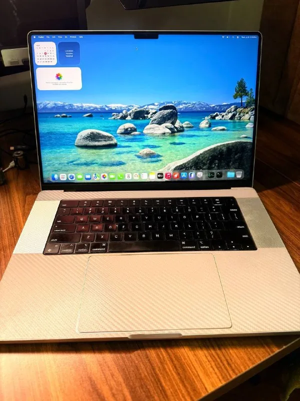 MacBook 16-inch M1 Pro 16GB 1TB 1