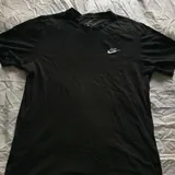 Футболка Nike, джинсовые шорты 1