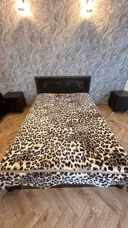 Кровать с матрасом б/у