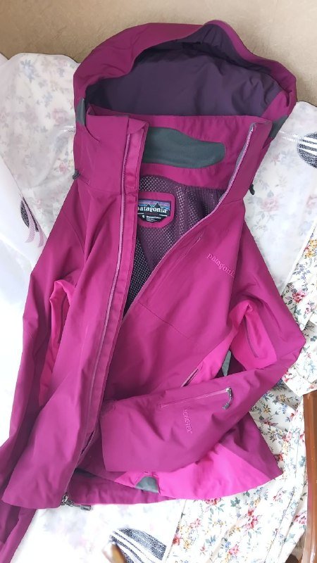 Куртка женская Patagonia gore-tex размер S