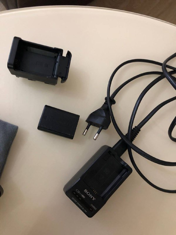 накамерный монитор Sony CLM FHD5 5