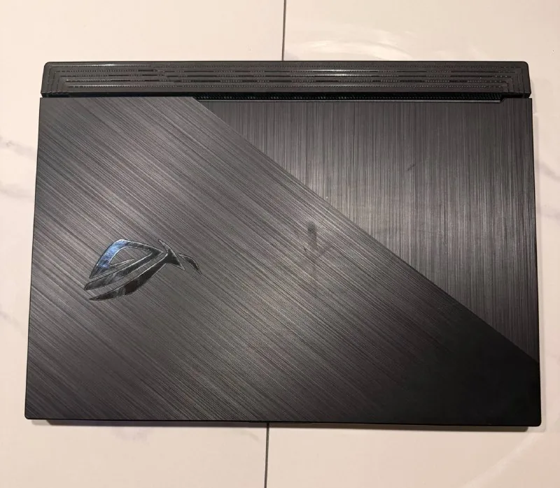 Игровой ноутбук ASUS ROG Strix, i7, GTX 1660 Ti, 144 Гц 1