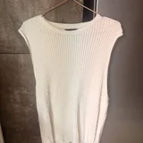 Куртка Hugo Boss, майка Zara, рубашка Pull&Bear 2