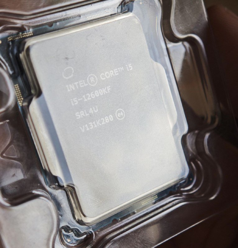Процессор Intel Core i5-12600KF