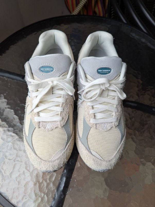 Кроссовки New Balance 2002 2