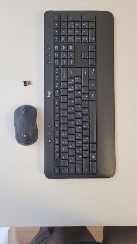 Logitech беспроводная мышка и клавиатура