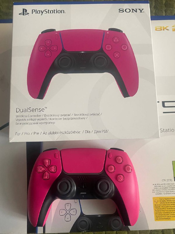Dualsense pink (PS5) в идеальном состоянии