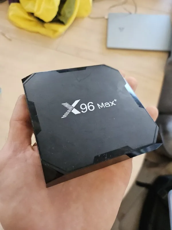ТВ приставка X96 Max+ 1