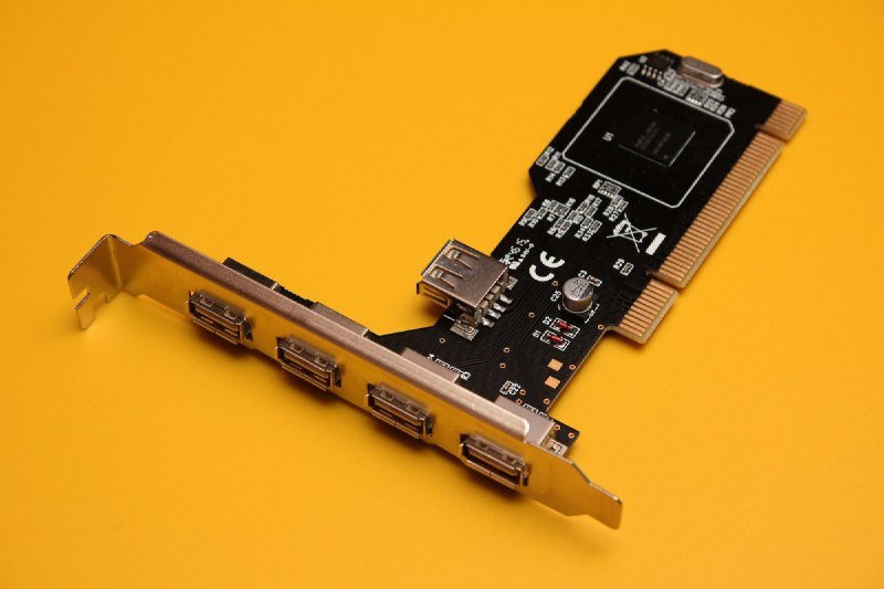 Контроллер PCI-USB, сетевая карта PCI, USB-IDE-SATA переходник, регуляторы вентилятора, переходник DVI-VGA