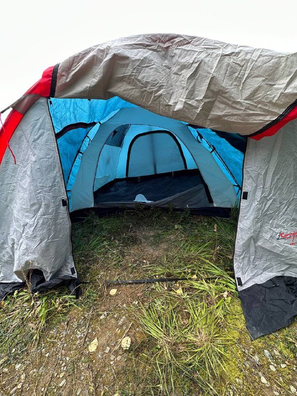 Туристическая палатка 3-х местная двухслойная 3