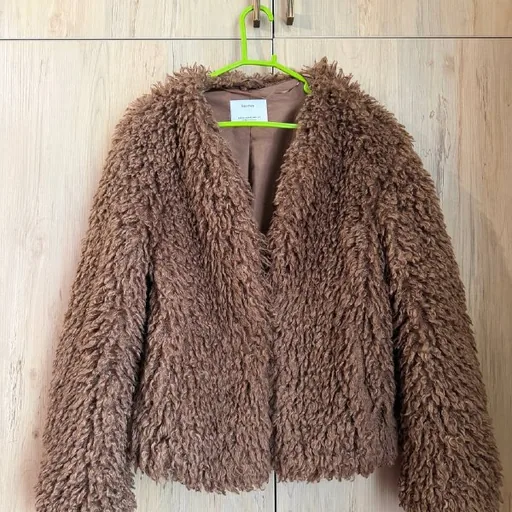 Шуба Bershka XS