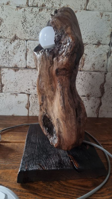 Настольные светильники из дерева для дома 4