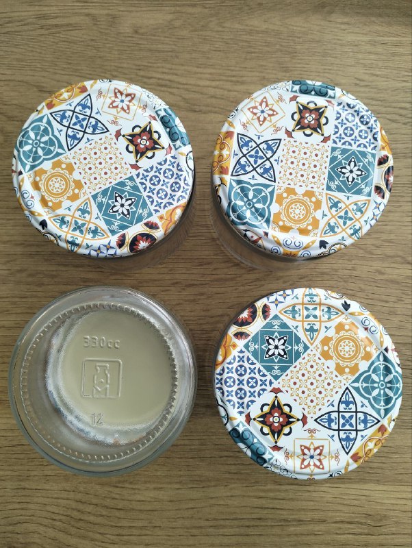 Новые банки с крышками, красивые кружки 2