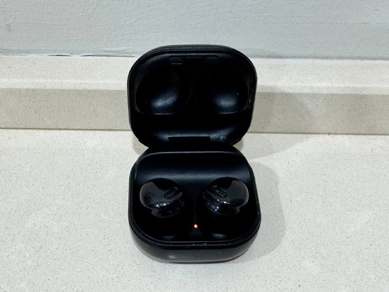 Samsung Galaxy Buds Pro 1 поколение