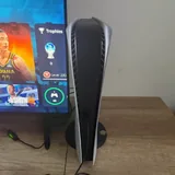 PlayStation 5 Digital, джойстик, кабели, подставка 3