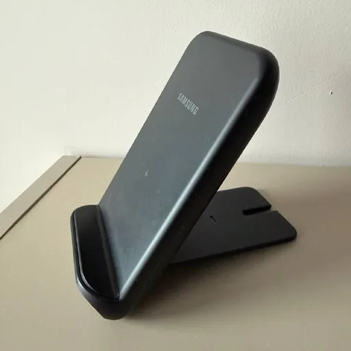 Беспроводная зарядка, защитная пленка MacBook, мужские кроссовки, мужские рубашки