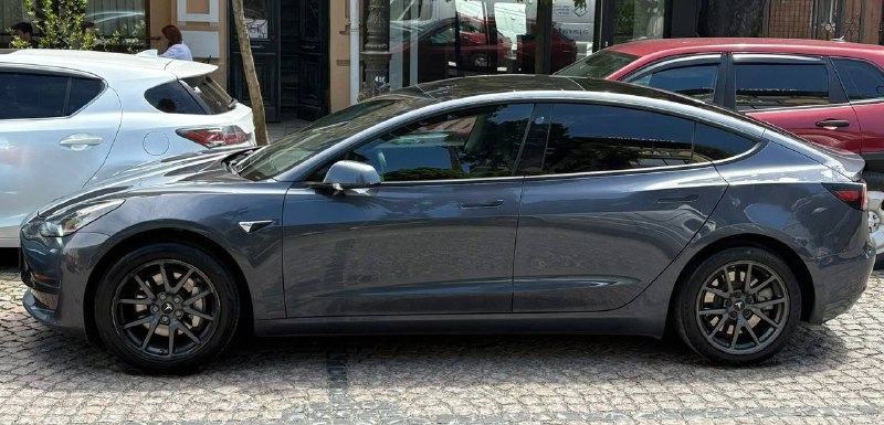 Tesla Model 3 2018 წლის 123000კმ ლონგ რეინჯი 3
