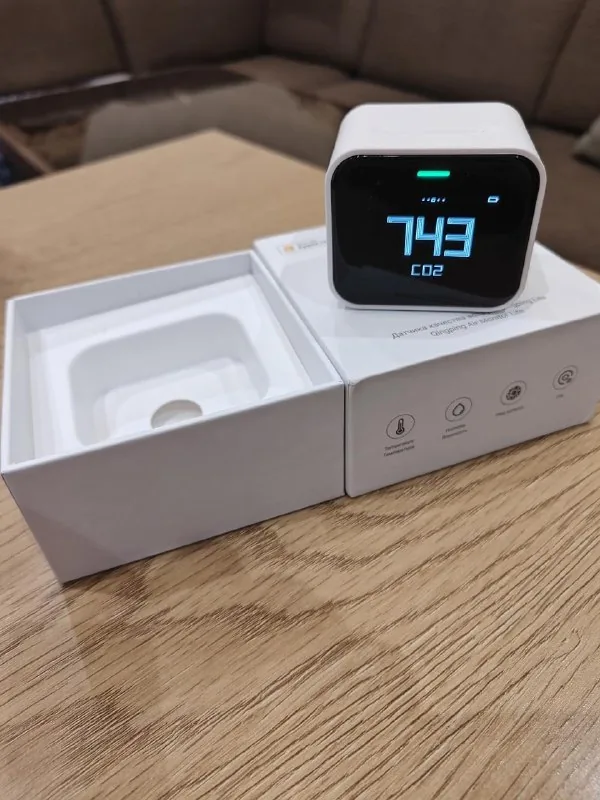 Анализатор качества воздуха Qingping Air Monitor Lite