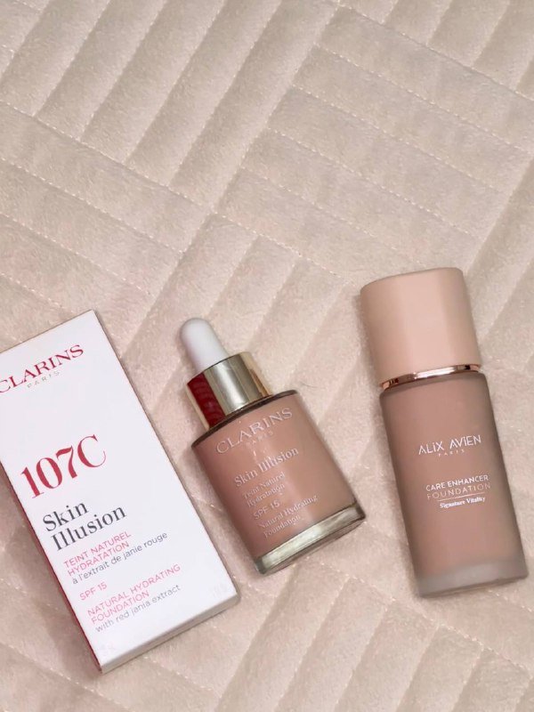2 тональных Clarins Skin Illusion, Alix Avien тональный