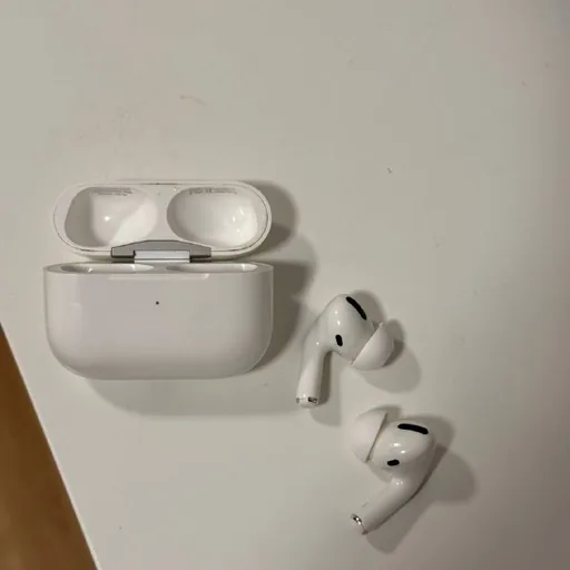 AirPods Pro первого поколения
