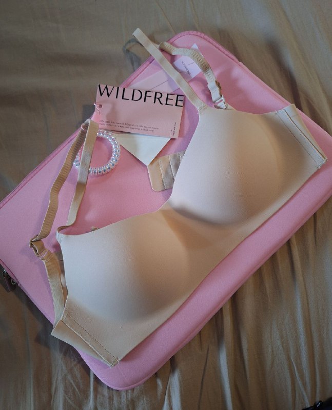 Бюстгальтер WILDFREE бесшовный без косточек S 70A/B