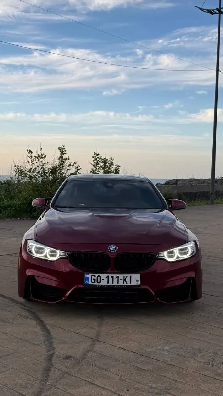 BMW M4 1