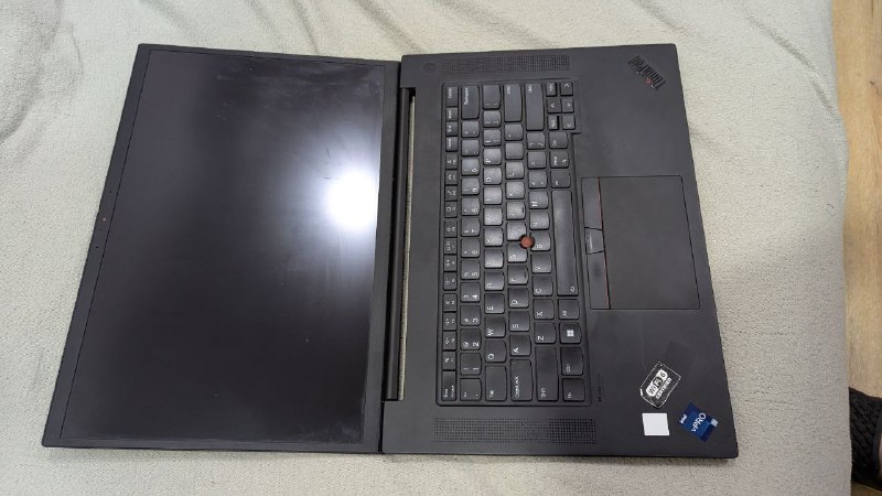 LENOVO ThinkPad P1 Gen 5 ноутбук с 64GB RAM и RTX 3070 Ti 2