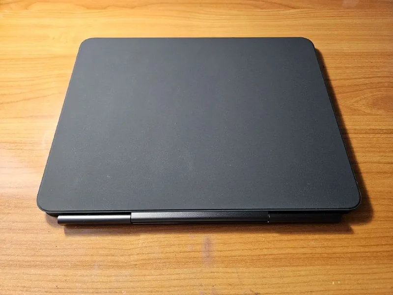 Apple iPad Pro 13, стилус 1