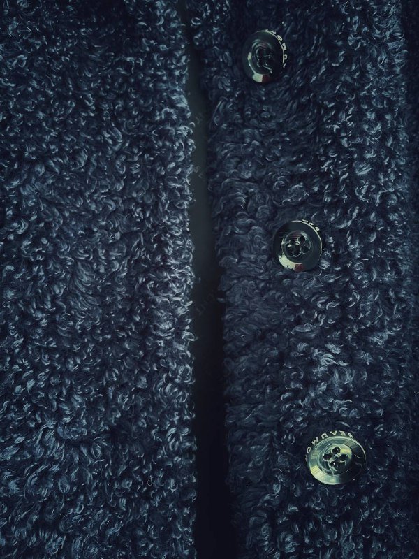 Шубка черничного цвета размер s-m 2