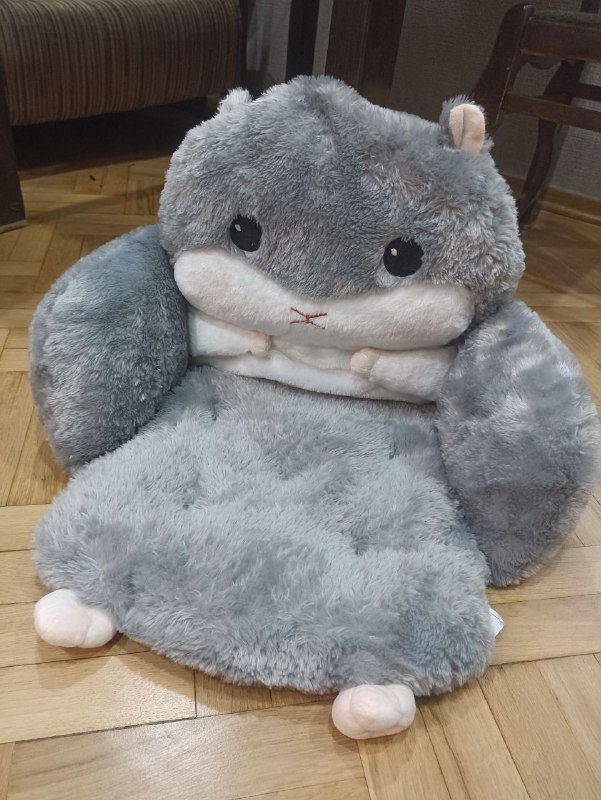 Плюшевая подушка на стул Хомяк