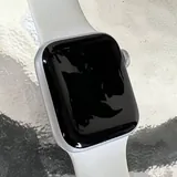 Apple Watch SE, Kindle Paperwhite 2