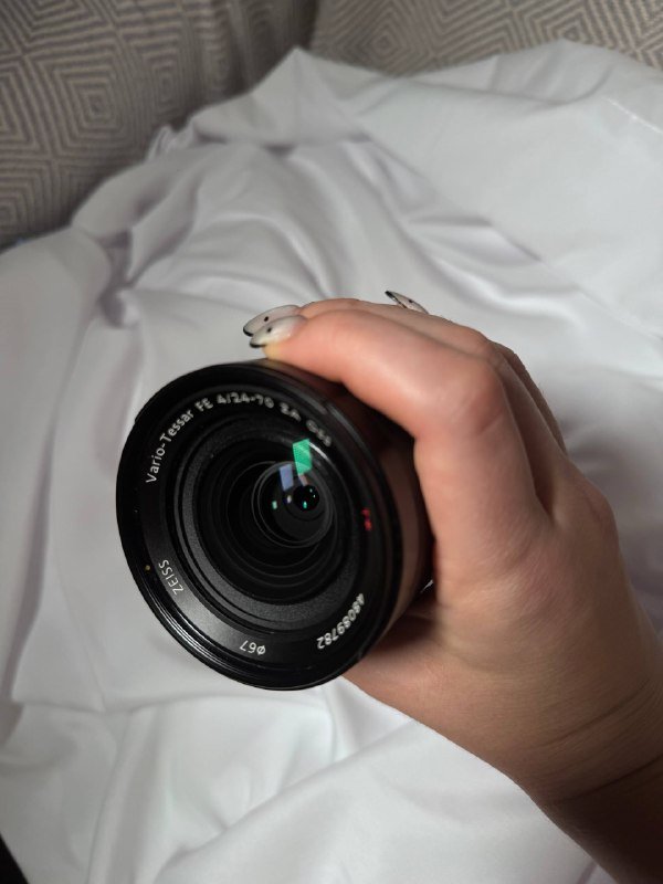 Sony FE 24-70mm f/4 ZA OSS объектив 3
